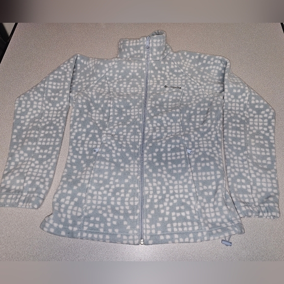 Columbia Zip-Up Jacket Side pockets Zip Size Medium - Picture 1 of 10